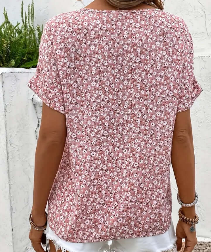 Camiseta de mujer de manga corta con cuello en V