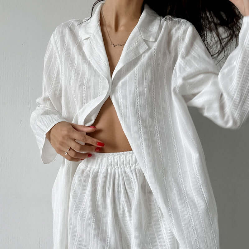 Women's Comfortable White Pure Cotton Loose-Fit Long-Sleeve Shorts Set