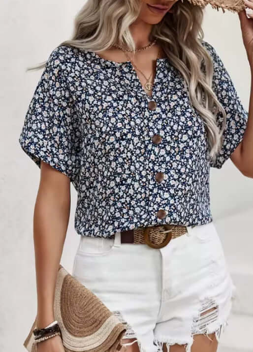 Camiseta de mujer de manga corta con cuello en V