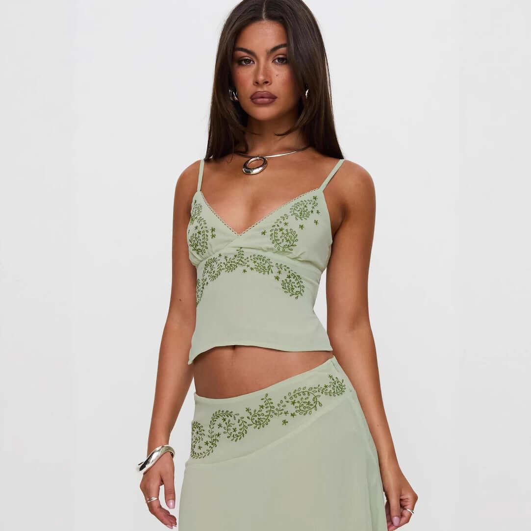 Camisola corta 3D bordada para mujer