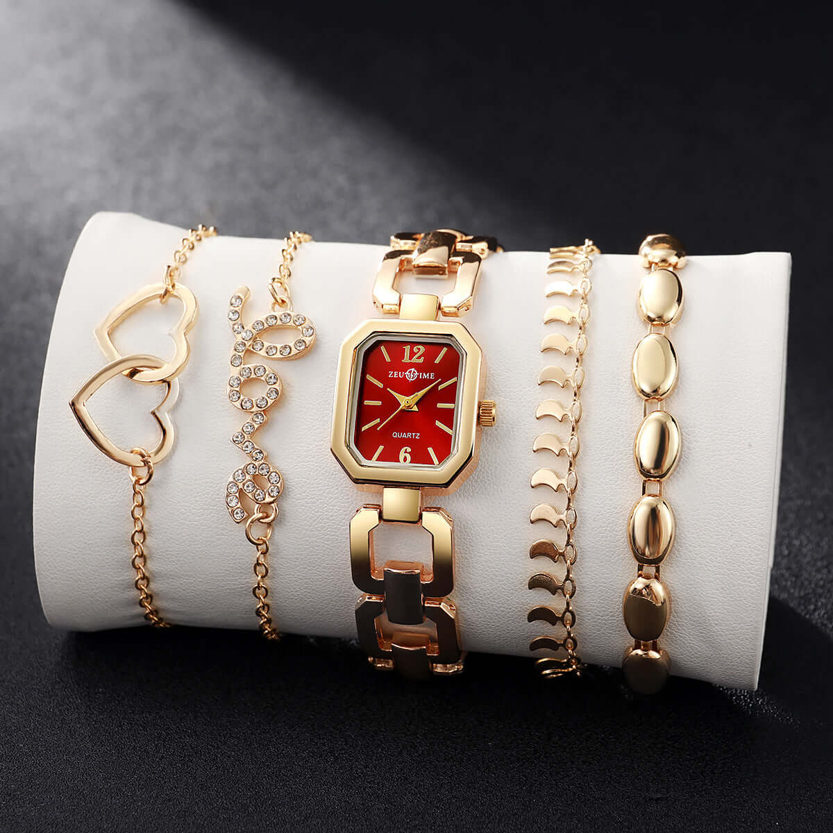 Elegante reloj cuadrado versátil Pulsera en forma de corazón