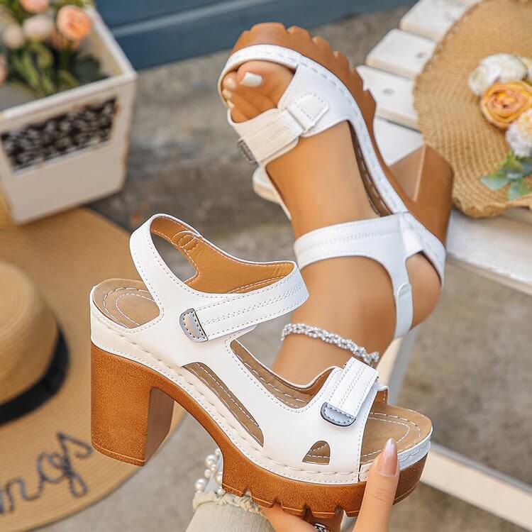 Women's Adjustable Strap Sandals — Versatile Comfortable Summer Footwear