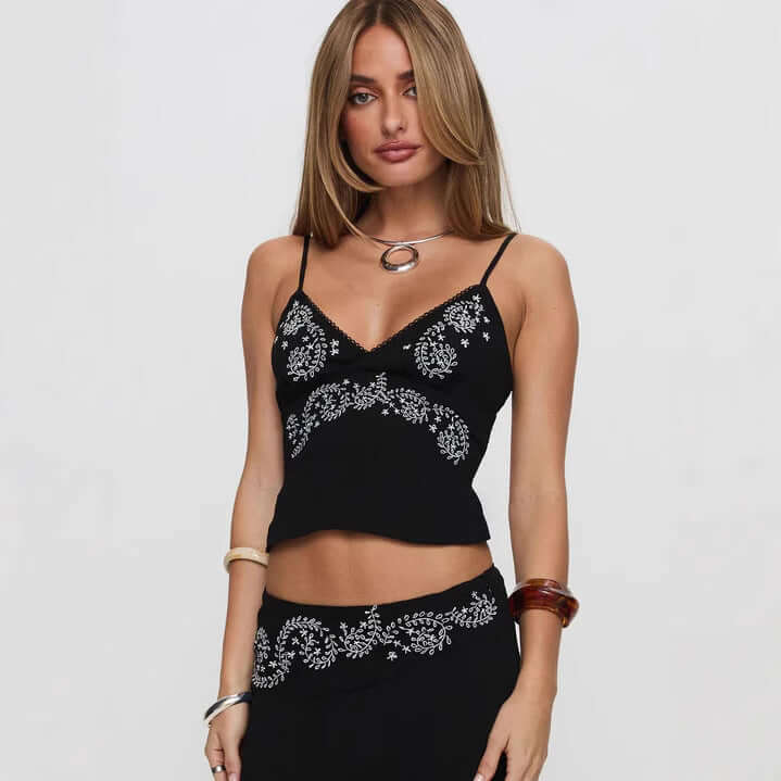 Camisola corta 3D bordada para mujer