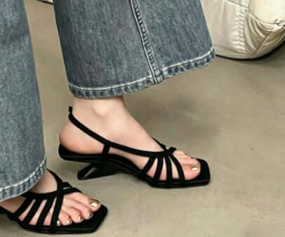Sandalias de gamuza de punta abierta para mujer