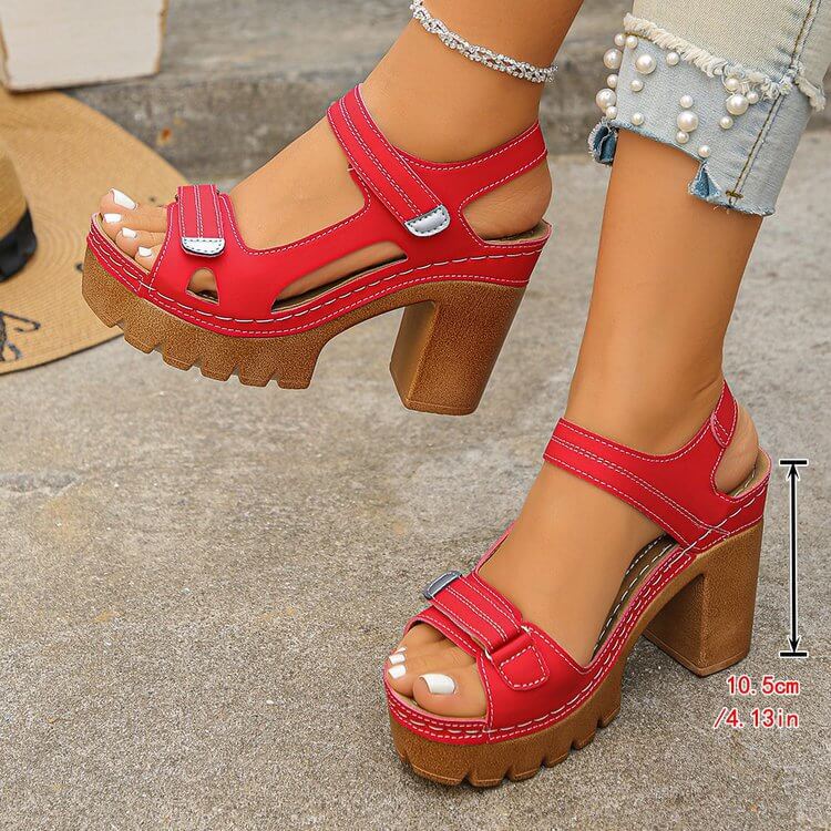 Women's Adjustable Strap Sandals — Versatile Comfortable Summer Footwear